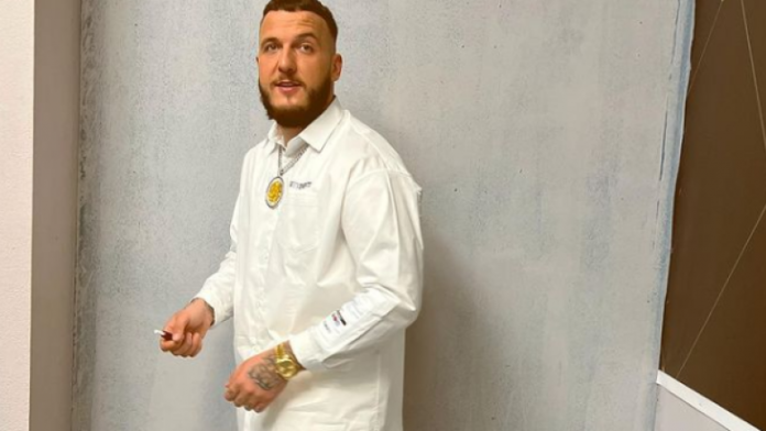 Screenshot_4-23-780x439