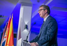 Vuçiç e pranon: Liderët e BE-së kritikuan Serbinë për çështjen e Rusisë