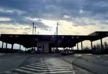 BE: Kosova ka të drejtë t’i heqë targat “KM”