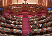 Kosova unifikon Shqipërinë, me 125 vota miratohet rezoluta kundër raportit të Dick Martyt