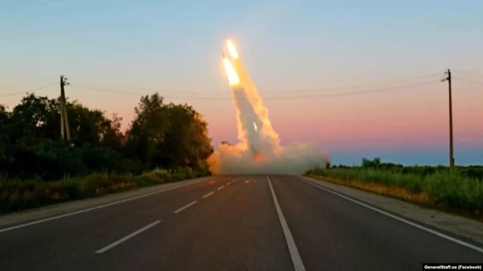 462E9263-27AC-44BE-9D08-6E3B4013B4E2_w1023_r1_s