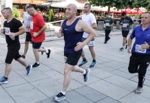 Haradinaj e nis ditëlindjen me vrapim