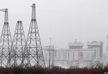 Bombardimet ruse godasin një zonë të banuar pranë centralit bërthamor