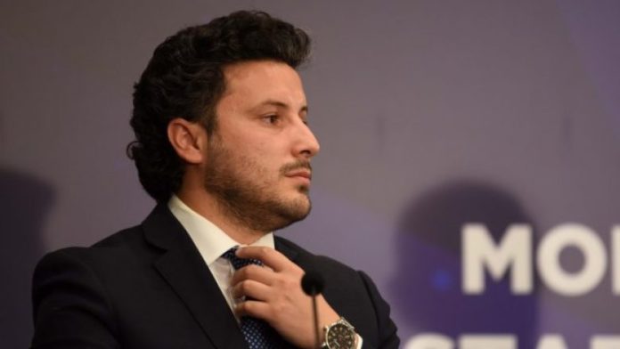 100725637262f4b088dacbe394069545_v4_big-780x439