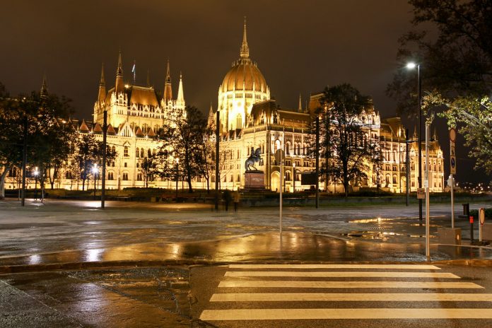 15052172654_283707a313_b