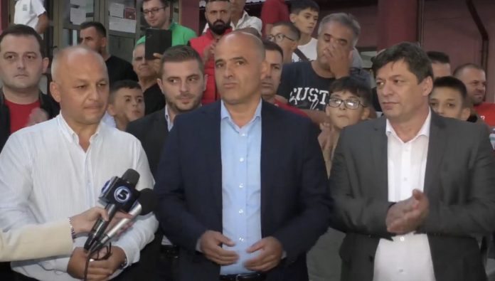 6B1B7CAE-BBFC-415B-B8F9-9FF4FB1EBEC9