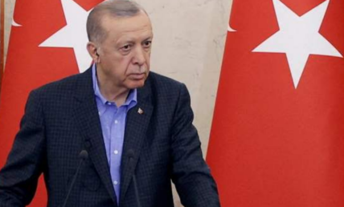 6BA5B1B1-EEA1-4C63-B9AC-E983FF80B7C6