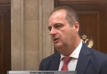 Deputeti shqiptar në Mal të Zi: Të gjitha gjasat janë që sonte do votohet fundi i qeverisë së Abazoviqit