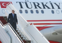 Presidenti Erdogan mbërrin në Ukrainë