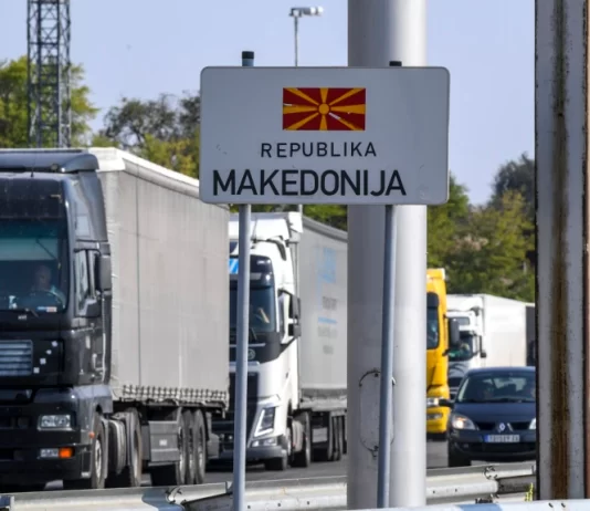 Kamionët do t’i bllokojnë kufijtë e Ballkanit Perëndimor! Muratovska: Do të ketë rafte të zbrazëta dhe kolaps të ekonomisë