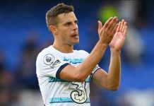 Azpilicueta tregon pse dëshiroi transferimin te Barcelona