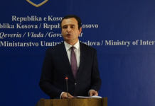 Kurti: Barrikadat s’janë hequr ende, dhuna nuk do të tolerohet
