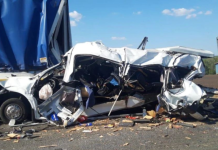 Përplasje mes një kamioni dhe një minibusi në Rusi, 15 viktima
