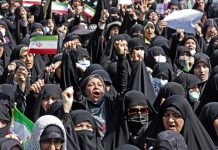 Irani organizon tubime për të sfiduar protestat anti-qeveritare