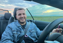 Në ditën e saj të lindjes, Mozzik bën dedikimin e ëmbël për nënën e tij