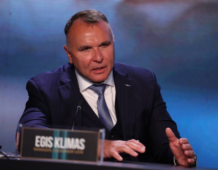 290622_-Mark-Robinson17-_Usyk-v-AJ_594