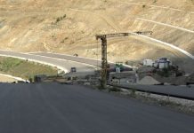 Rruga Shkup-Bllacë, Qeveria nuk ka përgjigje për vonesën