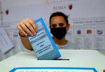 Në Itali votohet për zgjedhjet e përgjithshme të parakohshme