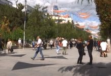 Qytetarët e Kosovës, më bamirësit në botë (VIDEO)