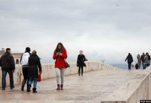 Maqedonia e V. me strategji për ndaljen e migrimit të të rinjve