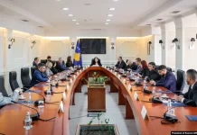 Osmani cakton datën e zgjedhjeve për asambletë në Zveçan dhe Leposaviq