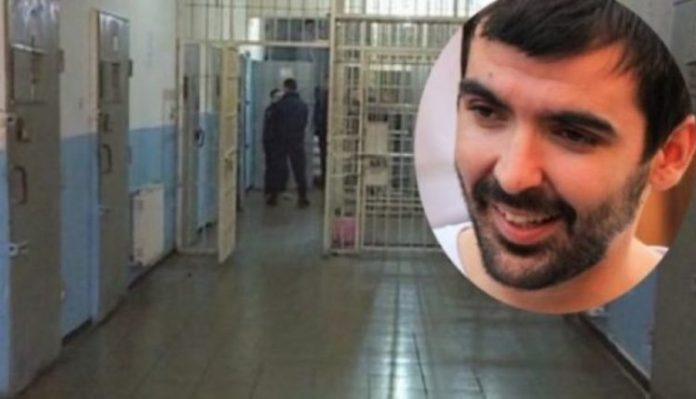 C2B61553-D53F-40DC-92D7-6D45791FC626