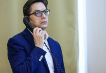 Pendarovski në bisedë telefonike me Chollet, diskutojnë për problemet e Maqedonisë së Veriut