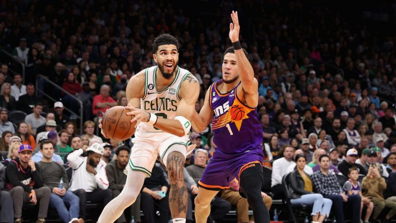 Boston Celtics fiton duelin e dy skuadrave lidere në NBA