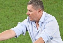 Trajneri i Serbisë hesht kur pyetet për ofendimin ndaj shqiptarëve