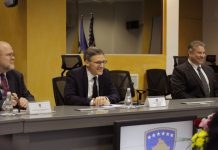 Chollet: Asociacioni vetëm sipas Kushtetutës, jo Republikë Serbe në Kosovë