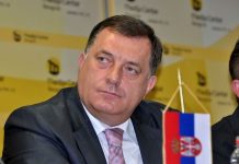 Tensione në Bosnje: Serbët planifikojnë festë, boshnjakët paralajmërojnë barrikada