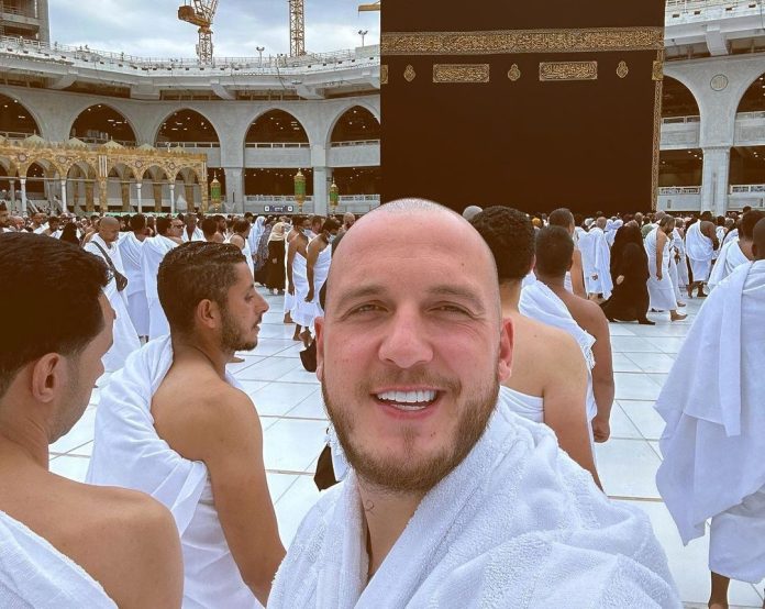 mozzik_324068079_3021400604673115_8185253885455137583_n-e1673023747526