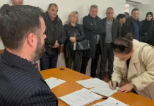 107 studentë nga Lugina pranojnë bursa prej 1000 eurosh të financuara nga Qeveria e Kosovës