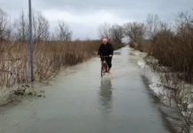 Përmbytje në Durrës – moti i keq shkakton gjendje kaotike!