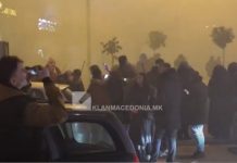 Tetovë: Pa organizim në shesh – ahengje nëpër lokale (VIDEO)