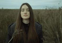 Pas performancës së shkëlqyer në Fest 61, Vanesa Sono sjell klipin e këngës “Aroma jonë”