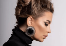 Rozana Radi e mallëngjyer për prindërit