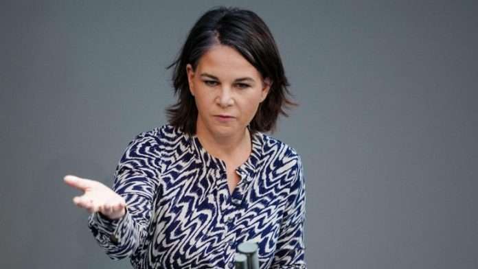 annalena-baerbock-im-bundestag-780x439-2