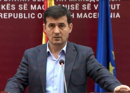 Tre ambasadorë të rinj raportuan para Kuvendit! Zendeli shkon në Danimarkë, Blazhevski në Ukrainë, ndërsa Trpevski në Shqipëri