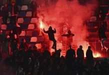 Gjashtë ultras të Napolit janë arrestuar për sulmin ndaj tifozëve të Ajax