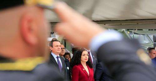 16553040113553565619