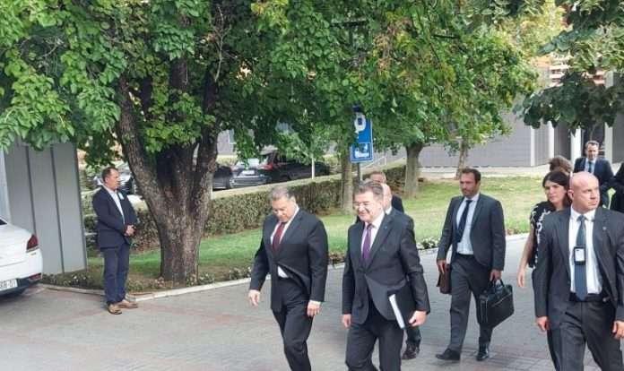 301019912_407219148066851_6561800171773904142_n-850x638-1-840x500