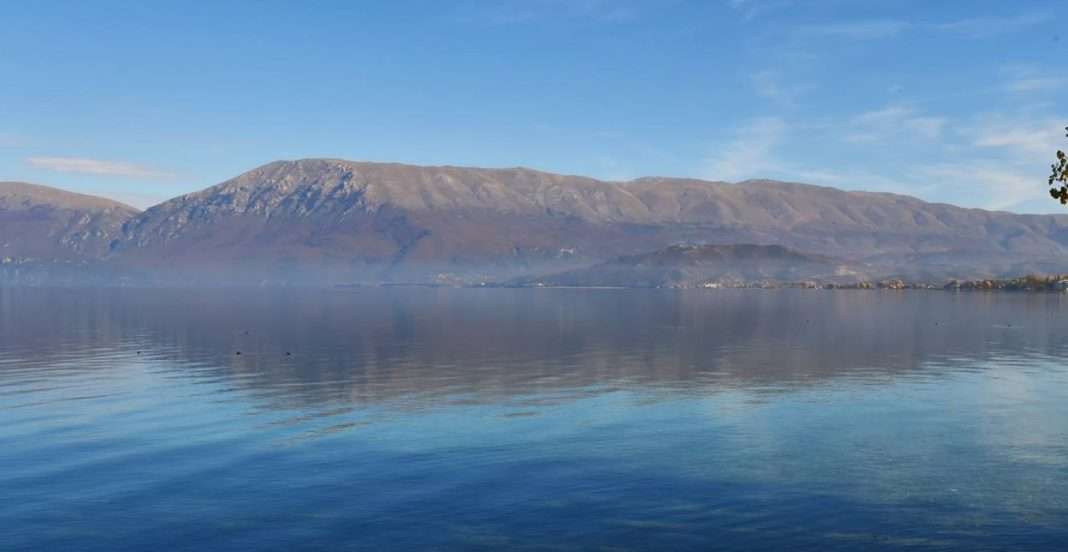 liqeni-i-ohrit-foto-ilustruese