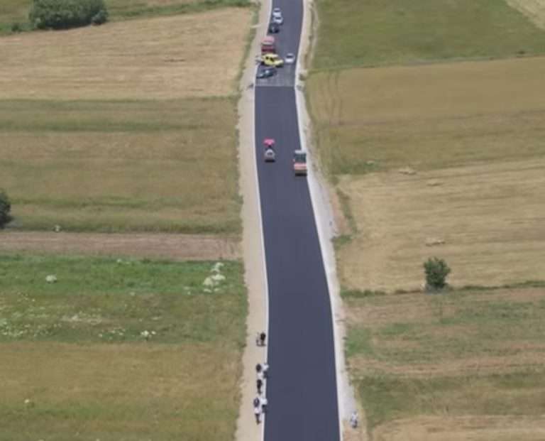 Screenshot_2023-07-14-17-47-25-949-edit_com.facebook.katana-768x621