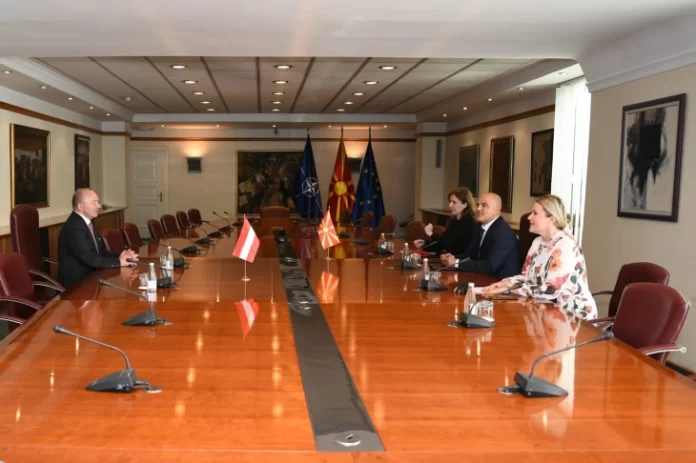 20230825170457_big_730x400_60