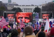 Amerikanët të ndarë përgjatë vijave partiake për aktpaditë ndaj ish-presidentit Trump