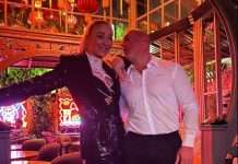 Me një foto të bukur, Ramushi vendos ta urojë shkurt Anitën për ditëlindje