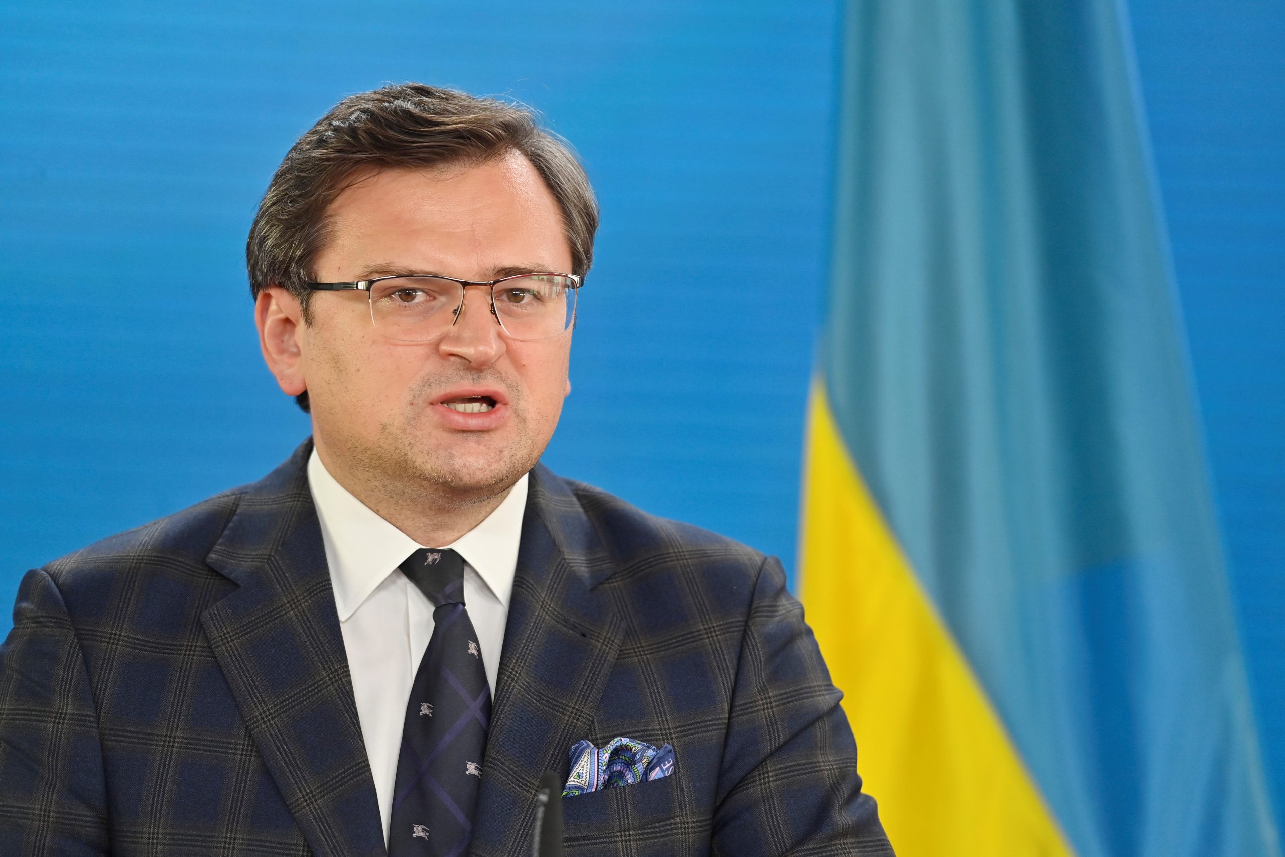 Kuleba: Maqedonia e Veriut është mik i mirë i Ukrainës, na ka ndihmuar shumë