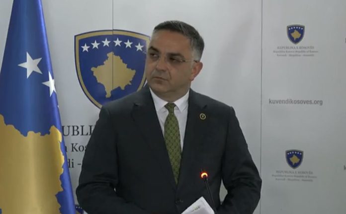 Besnik-Tahir
