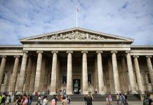 Vazhdon debati për kthimin e artefakteve kulturore